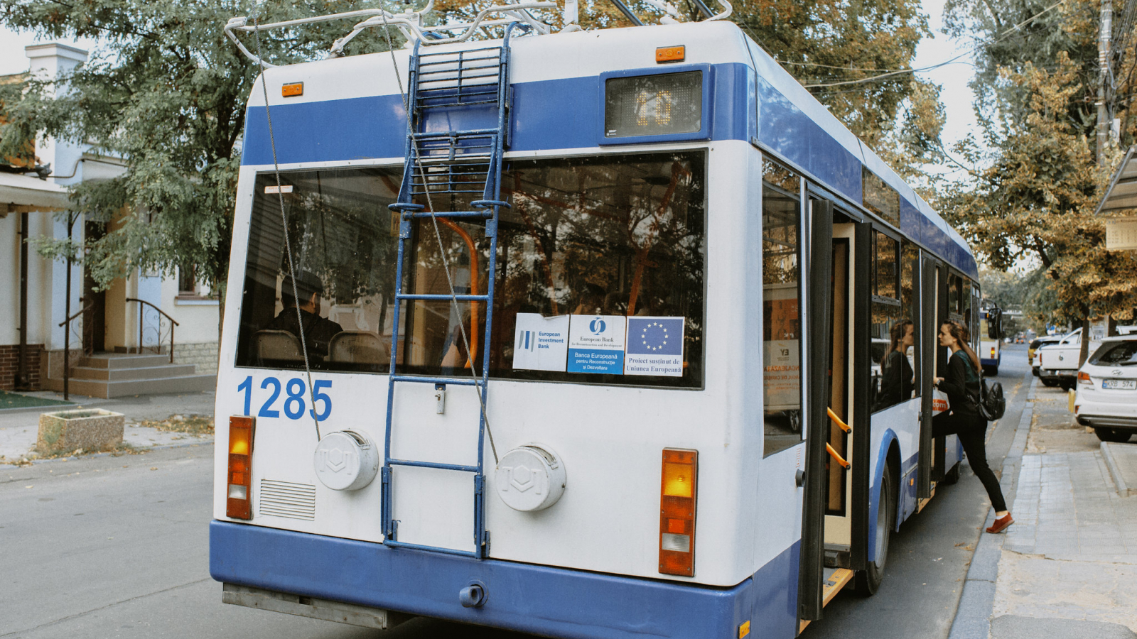 Moldova: Bălți receives new energy-efficient buses thanks to EU support