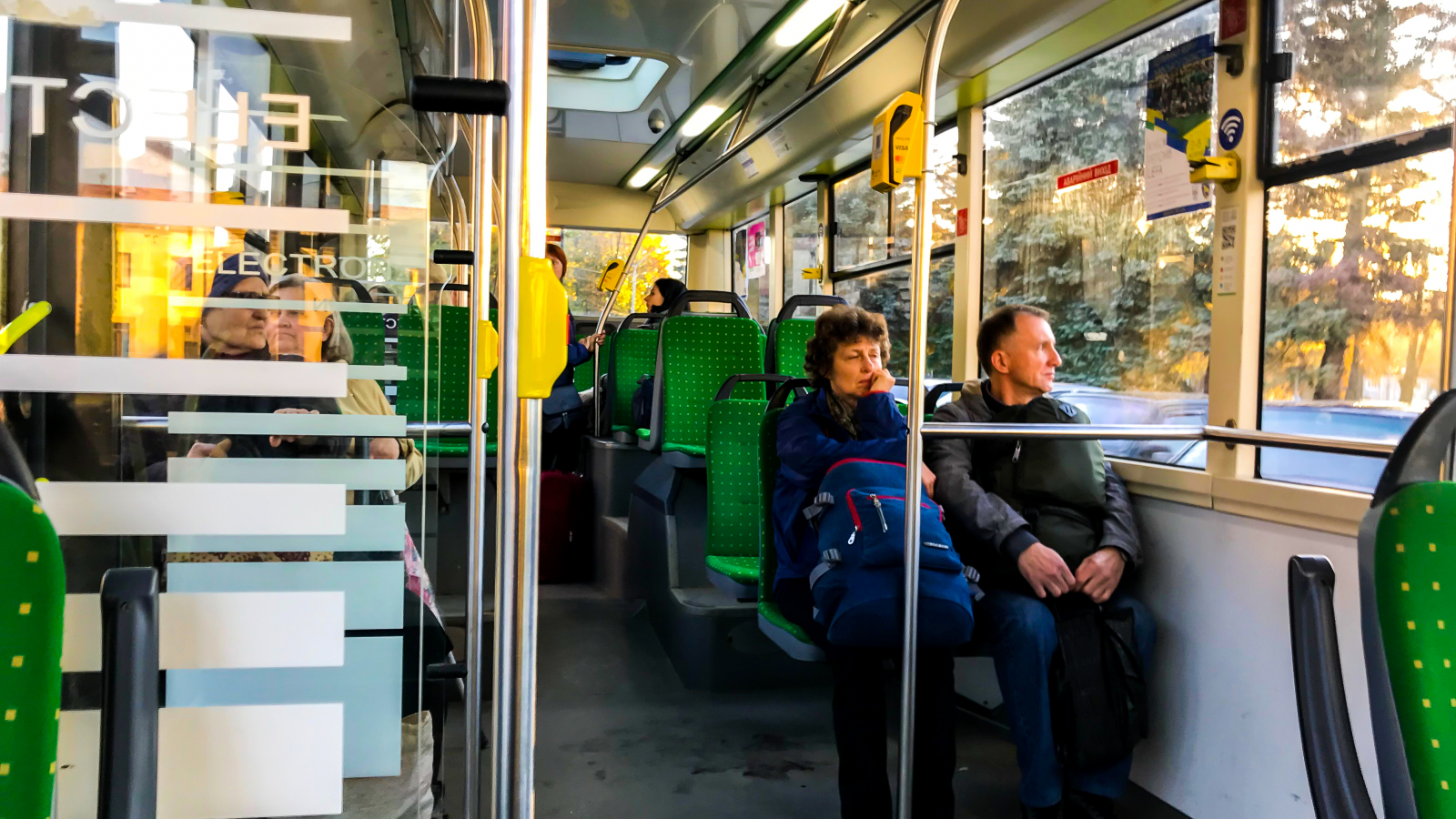 Ukraine: EU support helps bring new energy efficient trolleybuses to Kharkiv